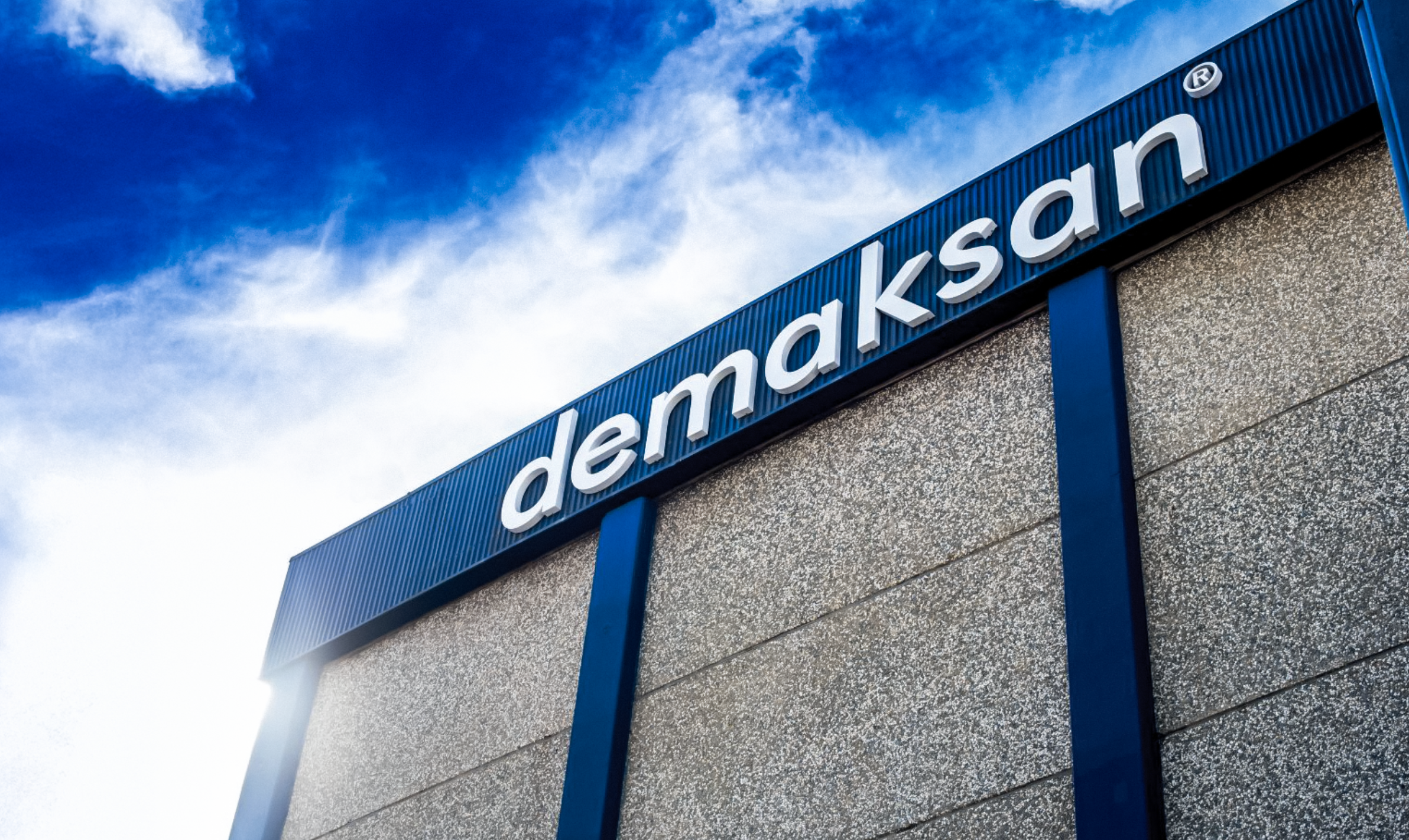 2002 – BIRTH OF THE DEMAKSAN BRAND